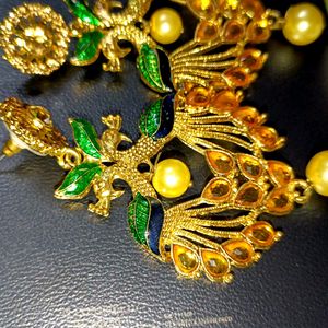 DAZZLING GOLD PEACOCK EARRINGS