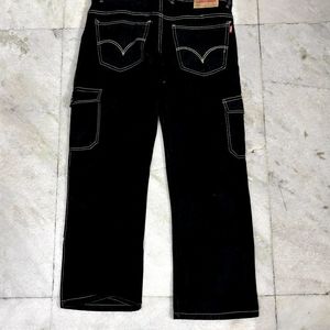 LEVIS 6 POCKET CARGO JEANS BLACK SIZE 32