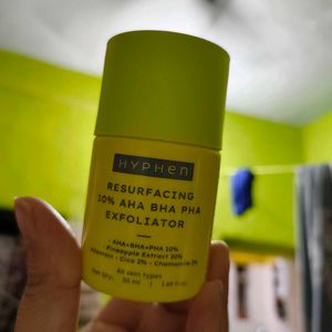 Hyphen Resurfacing 10% Aha BHA Pha Exfoliator