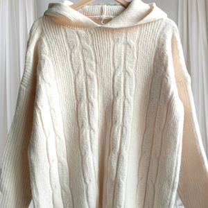 Soft Hooded Sweater