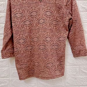 Rose bud pattern V neck Top