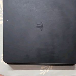 Play Station 4 Perfectly Working Condition