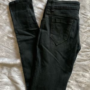 A Black Slim Jeans