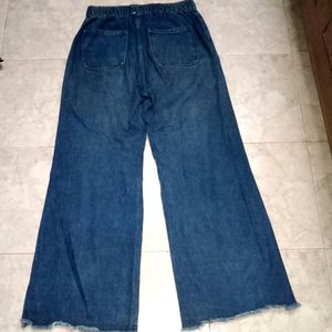 Trendy Wide Leg Jeans