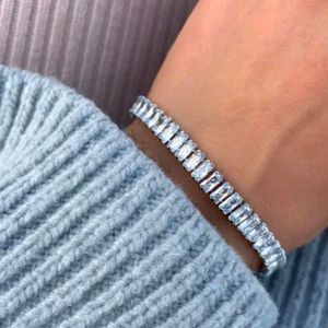 Trending Silver Coated Shiny AD Bracelet