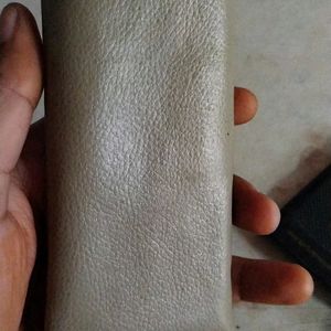 Karbonn Phone Not Working With Pouch