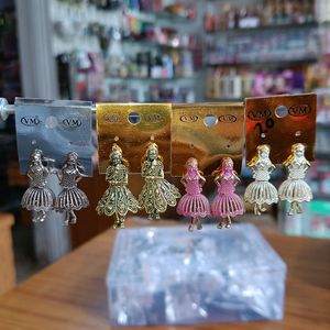 Dancing Doll Earrings 4 Set