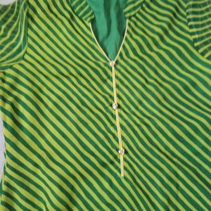 Green Kurti