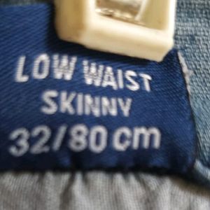 Low Waist Light Blue Skinny Jeans