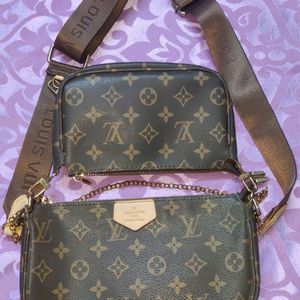 Brand New Louis Vuitton Multi Pouchtte Sling Bag..