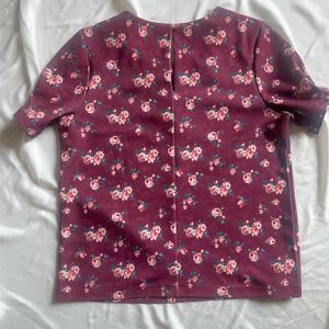 Coverstory Floral Top