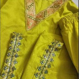 KURTI PANT SET💚