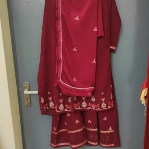 Women Dress For Wedding Anniversary