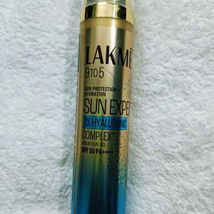 Lakme 9to5 1% Hyaluronic Acid Sunscreen