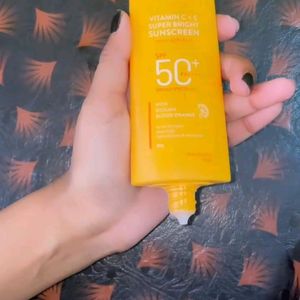 Dot Key sunscreen Moisturizer