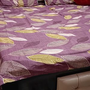 Double Bedsheet With Two Pillow Cover King Size