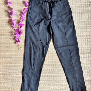 Vanheusen Formal Pants Size 28