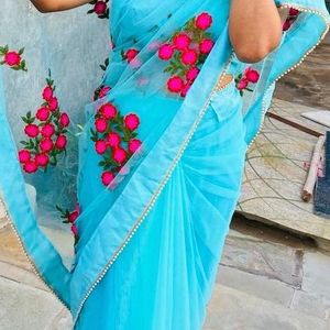 Saree With Blouse