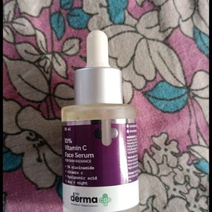 The Derma Co Vitamin C Serum