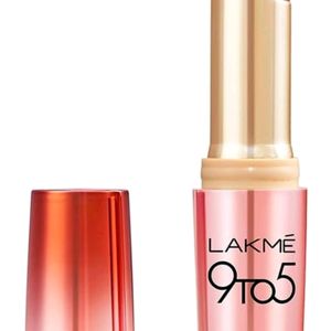 Lakme 9to5 Lipstick+ Freebie