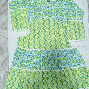 Short Kurti