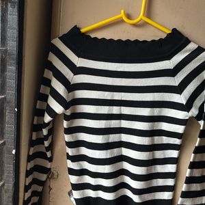 Bardot Black And White Full Sleeves Top