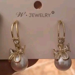 Pearl Fashion Earrings