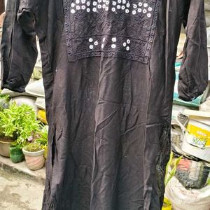 Black Kurti