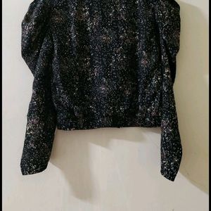 Black Colour Puffy Sleeve Crop Top For Girls