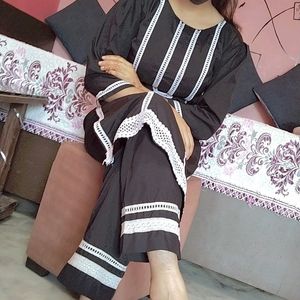 BLACK PAKISTANI KURTA PANT SET with WHITE LESH