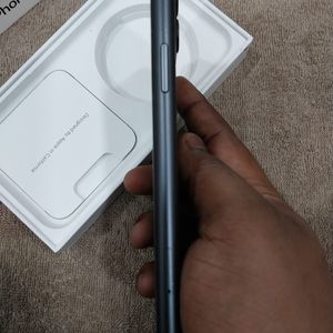 iPhone 11 64 Gb