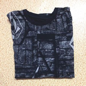 Men T-shirt M Size