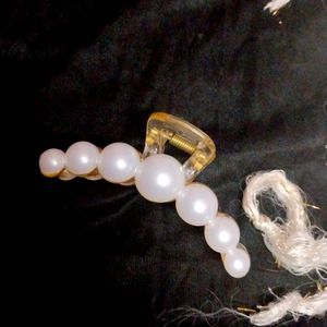 Korean White Pearl Hair Clip Or Clucher