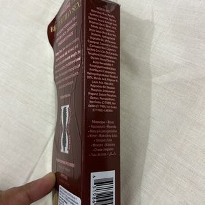 Two Faced Mascara In Chocolate Shade