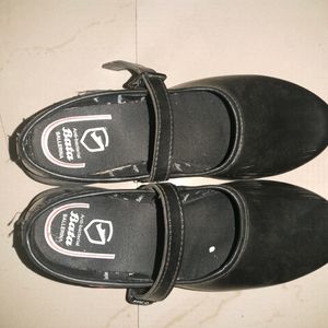 Bata Shoes Limited Edition Size 5 Best Condition