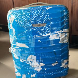 Skybags Medium Luggage On Sale