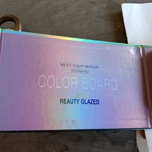 Totally New Eyeshadow Palette