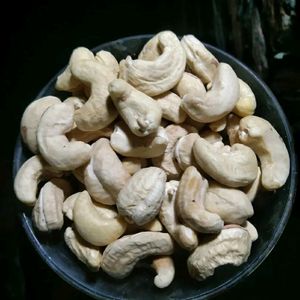 Cashew Nuts 1 Kg