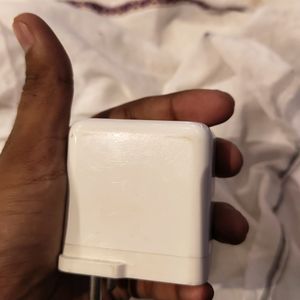 OnePlus 65 Watt Warp Charger