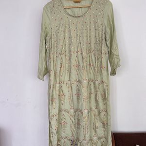 Beautiful Green Kurti For Summer