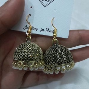 Oxidised Jhumkaas