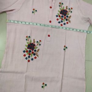 💗Classy Embroidered Cotton Kurti