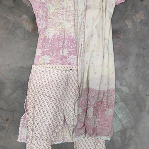 Kurta Embroidered Neck and Paint With Dupatta Set