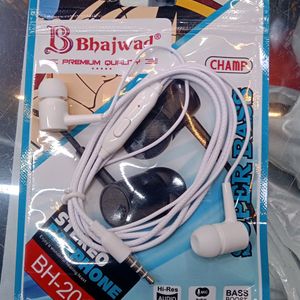 Brand New Earphone