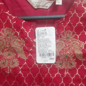 Brand New Cold Shoulder Kurthi