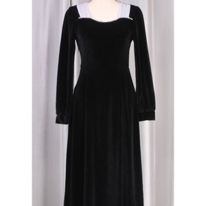 Korean Autumn Velvet Dress