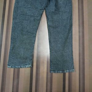 DG-83 Size-34 Straight Jenas