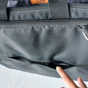 Unused SKYBAGS Stylish Laptop Hand Bag