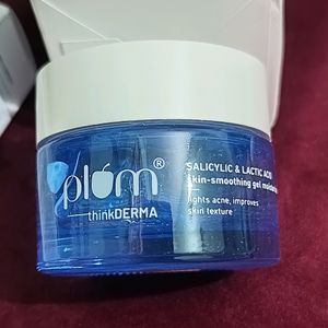 Plum Face Moisturizer & Serum Combo Only 669/