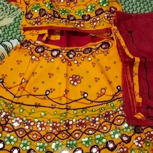 Girls Lehnga Chholi For Navratri